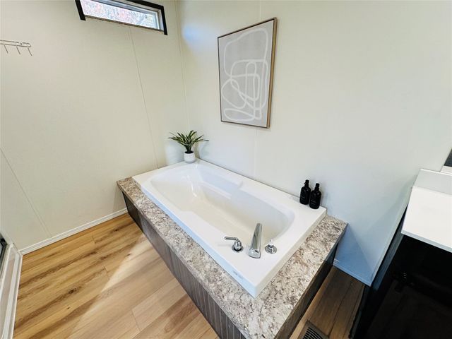 51 Spring Creek Circle, Grand Prairie, TX 75054