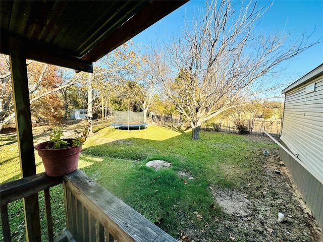 51 Spring Creek Circle, Grand Prairie, TX 75054