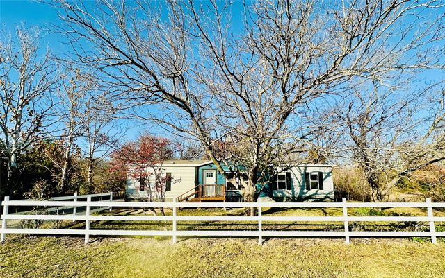 51 Spring Creek Circle, Grand Prairie, TX 75054