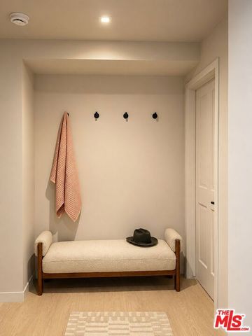 126 N Croft Avenue 302, Los Angeles, CA 90048