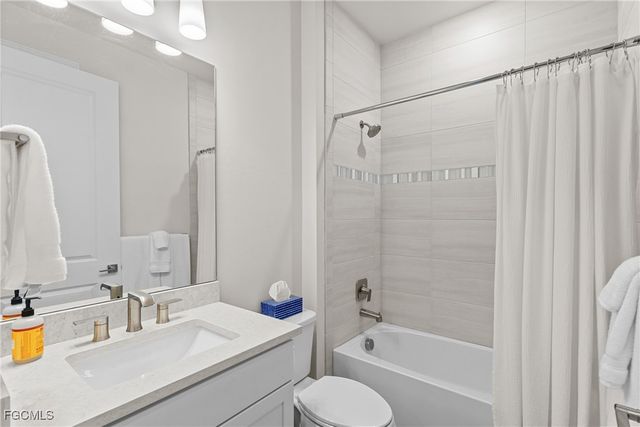 12531 Aqua Reserve CT, Fort Myers, FL 33913