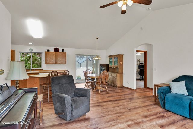 1103 N Tubsgate CT, Post Falls, ID 83854