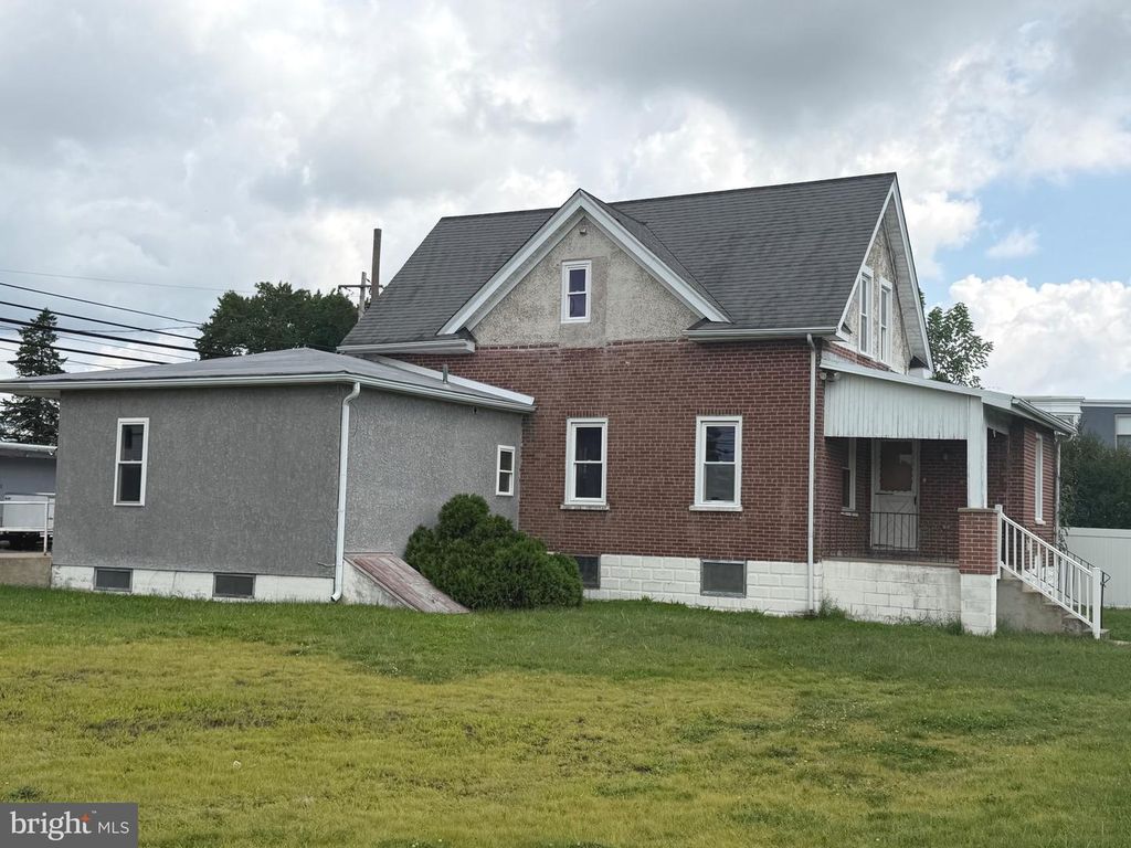 207 S GOVERNOR PRINTZ BLVD, ESSINGTON, PA 19029 — photo 3