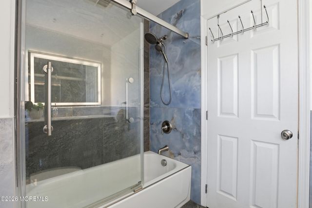 523 S Cooks Bridge Road, Jackson, NJ 08527