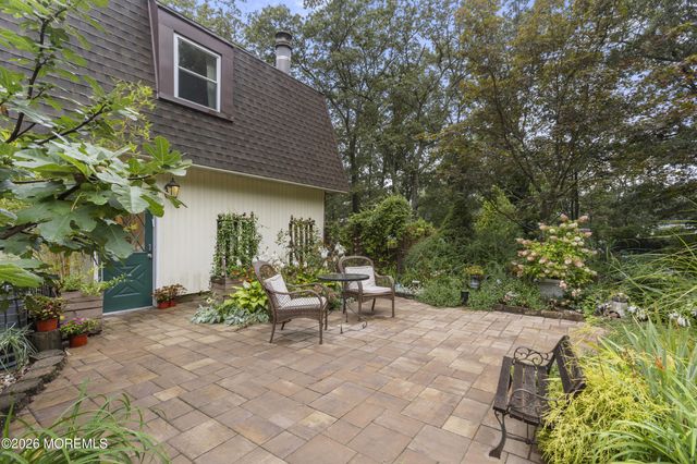 523 S Cooks Bridge Road, Jackson, NJ 08527