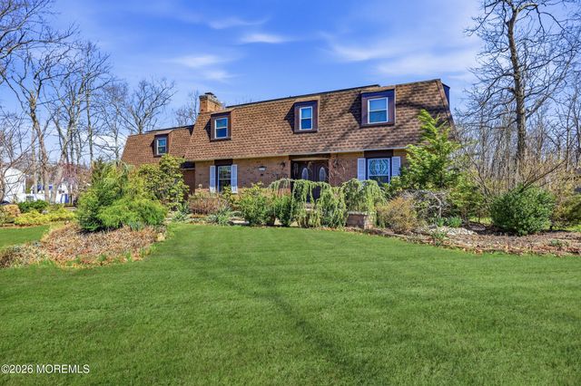 523 S Cooks Bridge Road, Jackson, NJ 08527