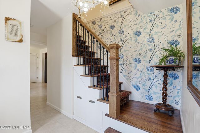 523 S Cooks Bridge Road, Jackson, NJ 08527