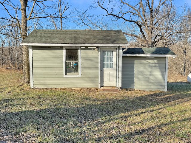 1486 County Road 357, Thayer, MO 65791