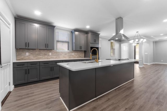 1357 City Park Avenue, Columbus, OH 43207