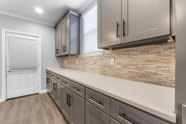 1357 City Park Avenue, Columbus, OH 43207