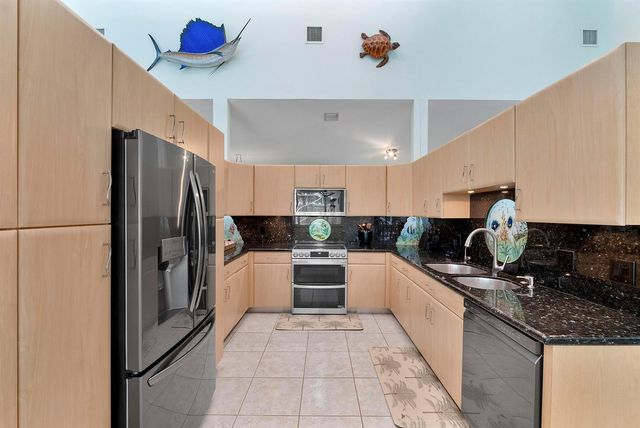 11240 SW 1st Street, Coral Springs, FL 33071