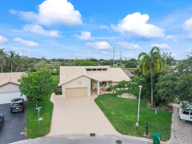 11240 SW 1st Street, Coral Springs, FL 33071
