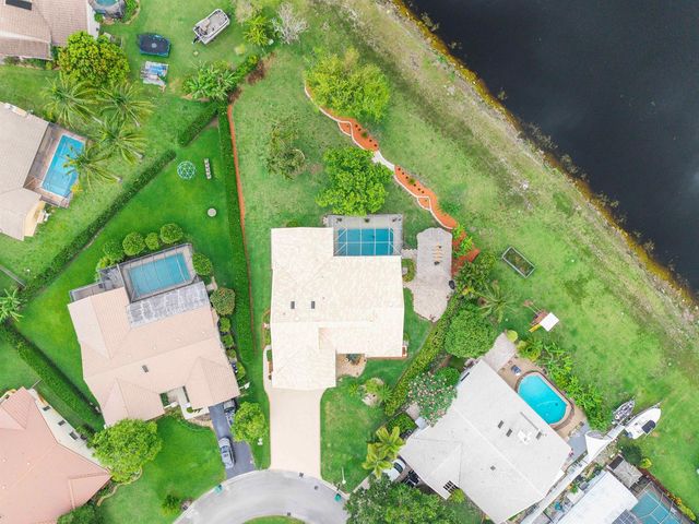 11240 SW 1st Street, Coral Springs, FL 33071