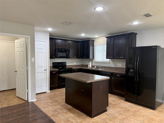 1804 Gayla Creek Drive, Little Elm, TX 75068