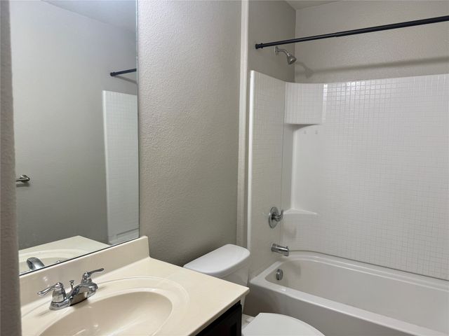 1804 Gayla Creek Drive, Little Elm, TX 75068