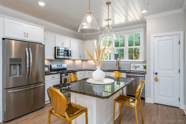 104 Carlisle Road, Pike Road, AL 36064