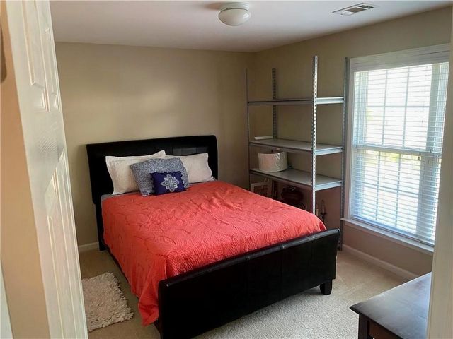 294 Balaban Circle, Woodstock, GA 30188