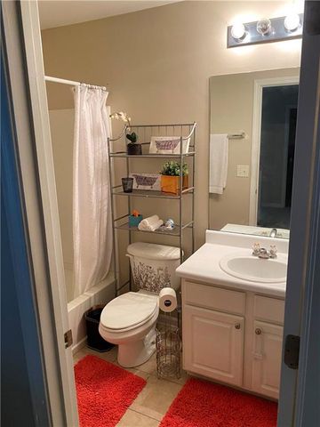 294 Balaban Circle, Woodstock, GA 30188