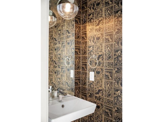 3431 Navajo St, Denver, CO 80211