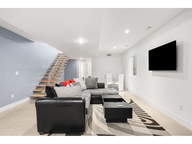 3431 Navajo St, Denver, CO 80211