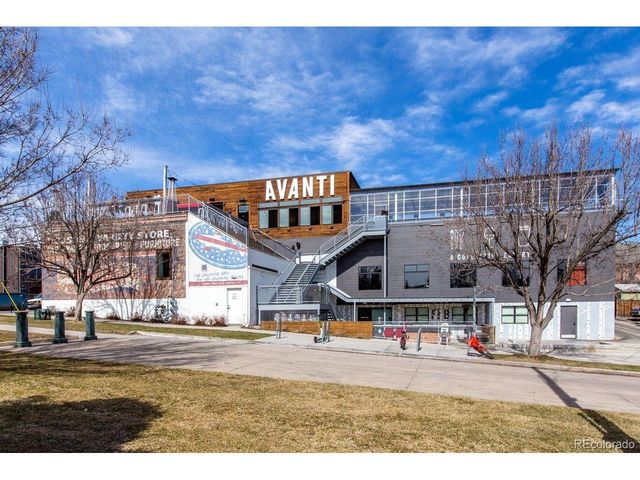 3431 Navajo St, Denver, CO 80211