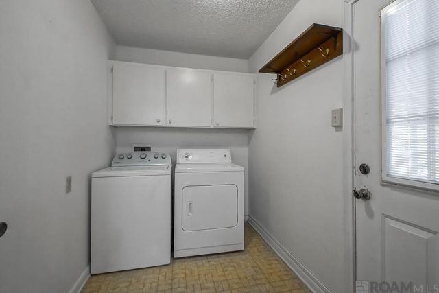 5241 Timber Cove St, Baton Rouge, LA 70808