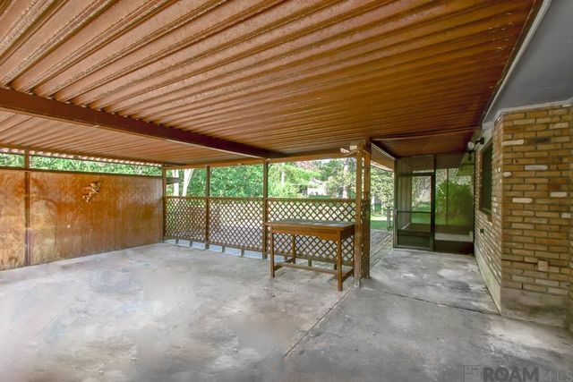 5241 Timber Cove St, Baton Rouge, LA 70808