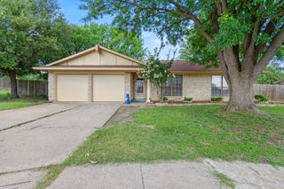 2508 Carriage Place, Arlington, TX 76014