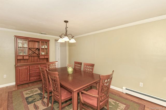 534 Hyman Avenue, West Islip, NY 11795