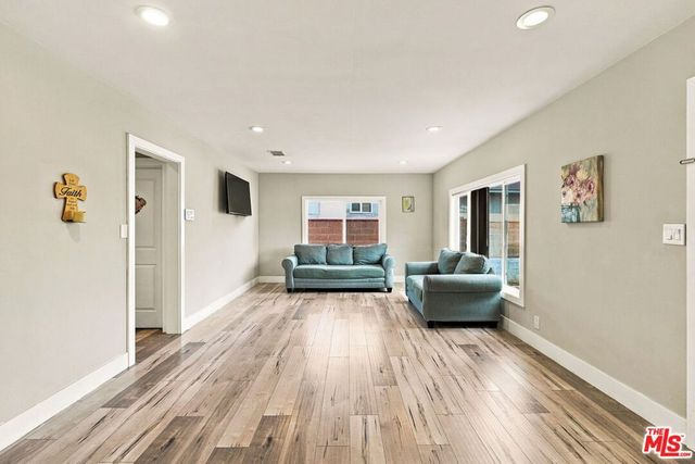 12319 Telechron Avenue, Whittier, CA 90605