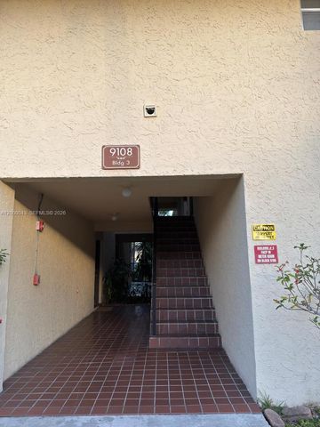 9108 SW 137th Ter 16-3, Miami, FL 33176