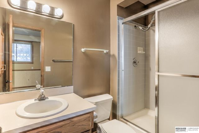 15041 Patterson Circle, Omaha, NE 68137