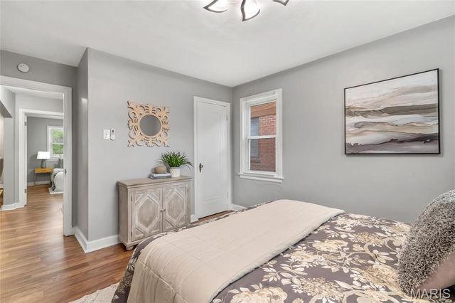 8 Jendale Court, St Louis, MO 63136