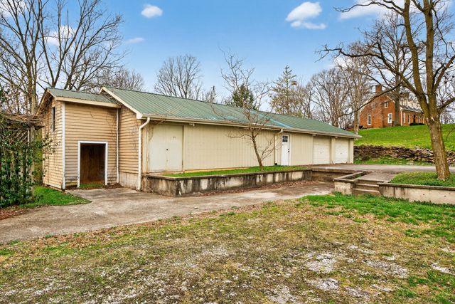 7919 Mt Sterling Road, Winchester, KY 40391