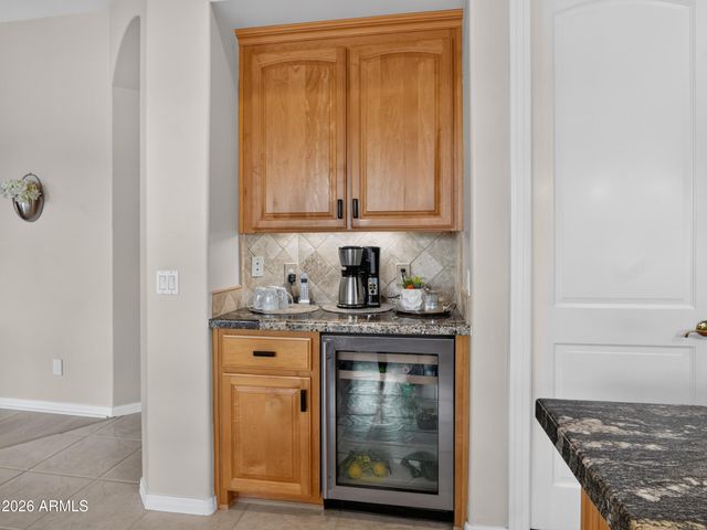 751 W AZALEA Drive, Chandler, AZ 85248