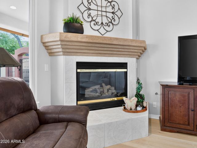 751 W AZALEA Drive, Chandler, AZ 85248