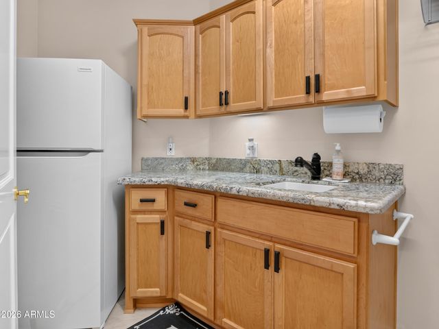 751 W AZALEA Drive, Chandler, AZ 85248