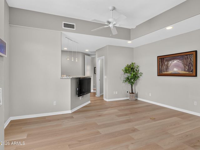 751 W AZALEA Drive, Chandler, AZ 85248