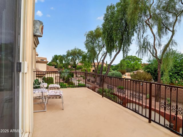 751 W AZALEA Drive, Chandler, AZ 85248