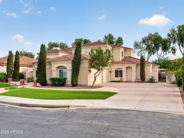 751 W AZALEA Drive, Chandler, AZ 85248