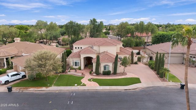751 W AZALEA Drive, Chandler, AZ 85248