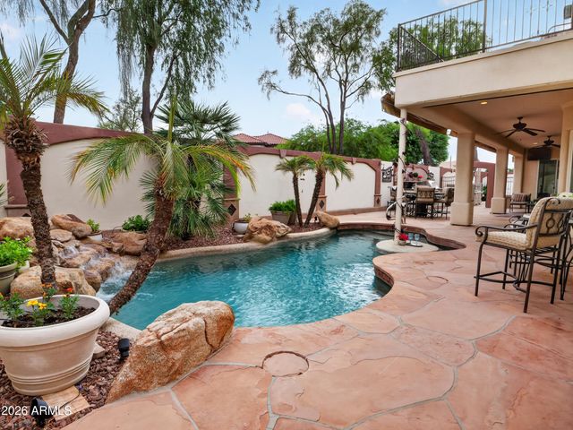 751 W AZALEA Drive, Chandler, AZ 85248