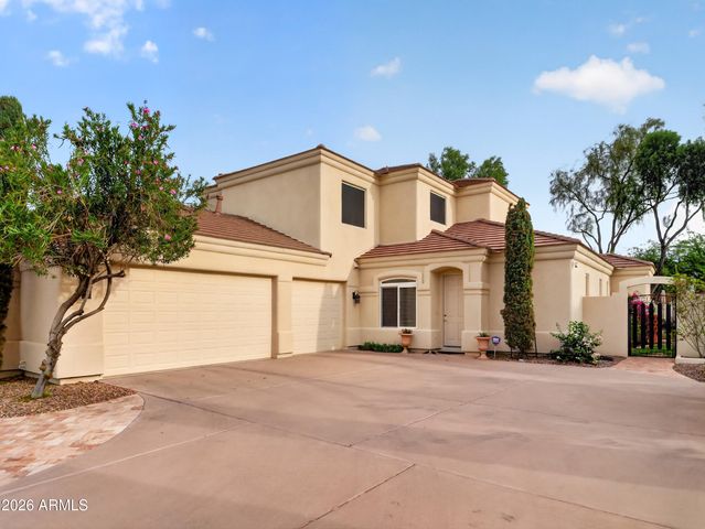751 W AZALEA Drive, Chandler, AZ 85248