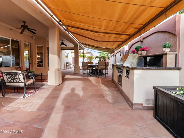 751 W AZALEA Drive, Chandler, AZ 85248