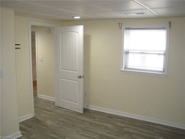 1 N Forrest Drive, Thomasville, NC 27360