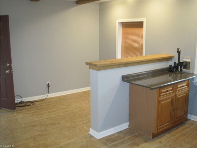 1 N Forrest Drive, Thomasville, NC 27360