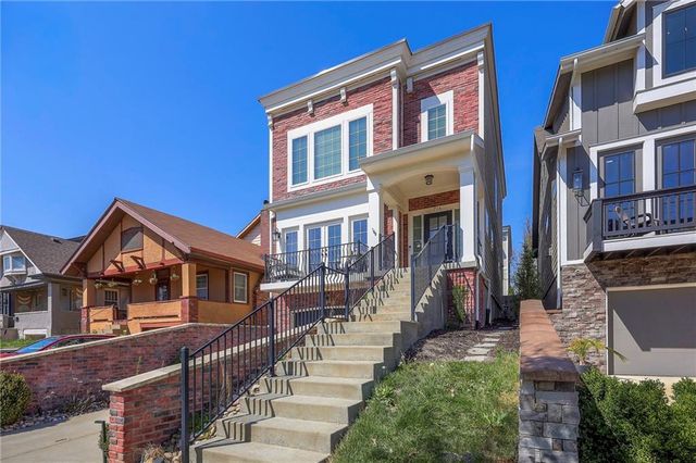 716 W 45th Street, Kansas City, MO 64111