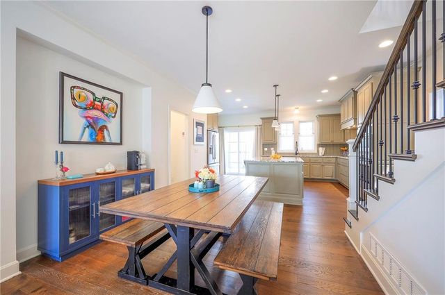 716 W 45th Street, Kansas City, MO 64111