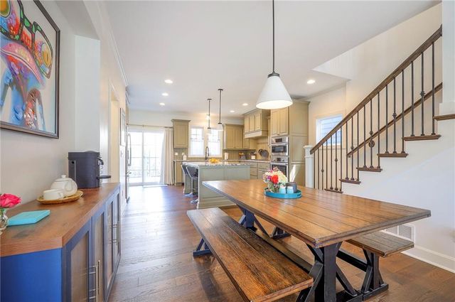 716 W 45th Street, Kansas City, MO 64111