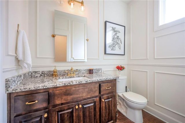 716 W 45th Street, Kansas City, MO 64111